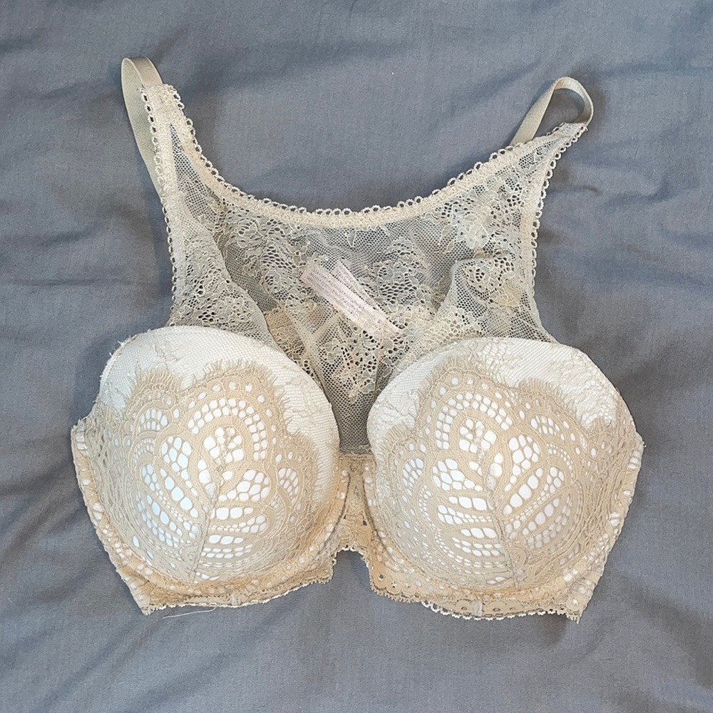 Victoria’s Secret Bra